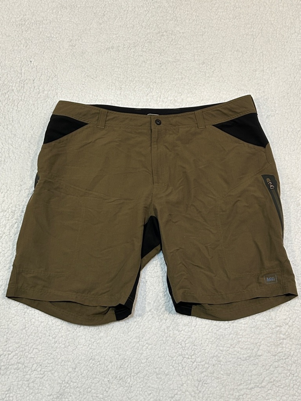 REI Men's Ripstop Outdoor Hiking Shorts size 42 Khaki Brown